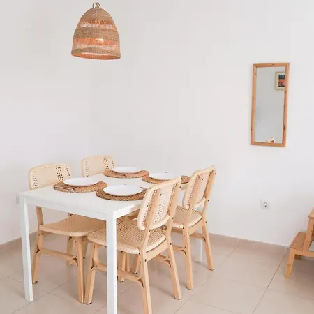 Oasis Nomada Апартаменты Коральео